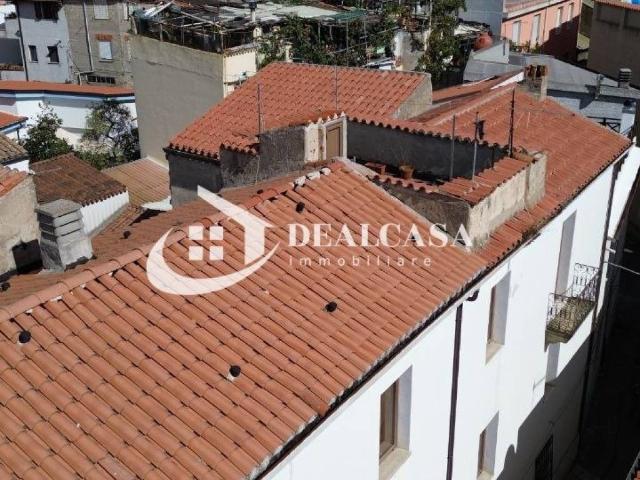 Palazzo / Stabile in vendita a Nuoro NU