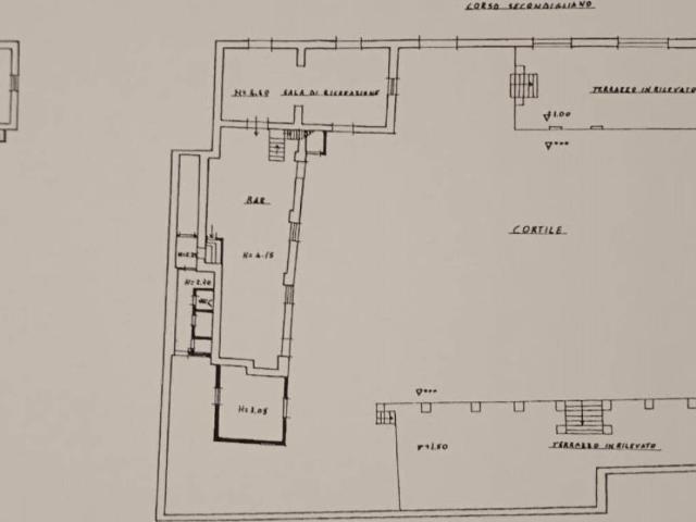 Palazzo / Stabile in vendita a Napoli NA