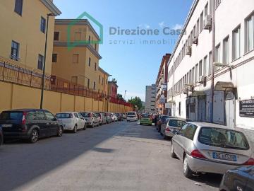 Palazzo / Stabile in vendita a Napoli NA
