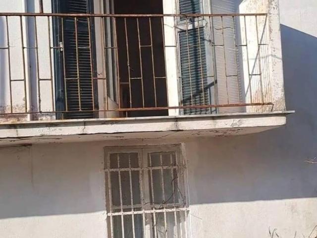 Palazzo / Stabile in vendita a Ne GE