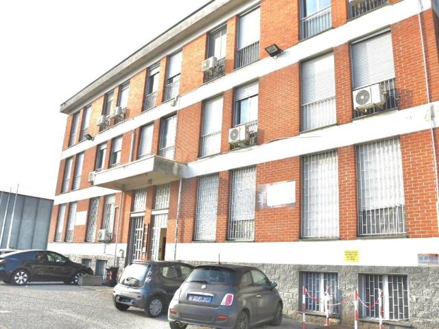 Palazzo / Stabile in vendita a Novara NO