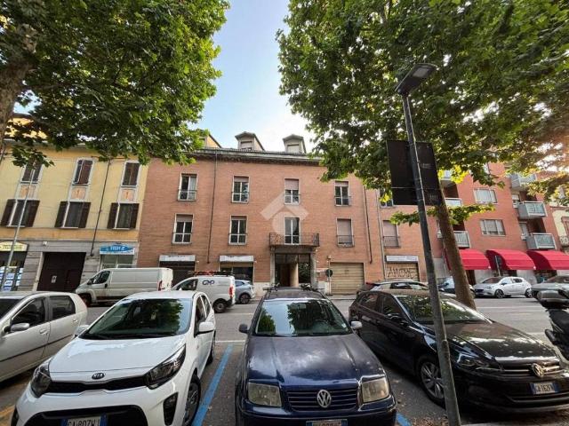 Palazzo / Stabile in vendita a Novara NO
