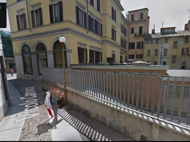 Palazzo / Stabile in vendita a Novara NO