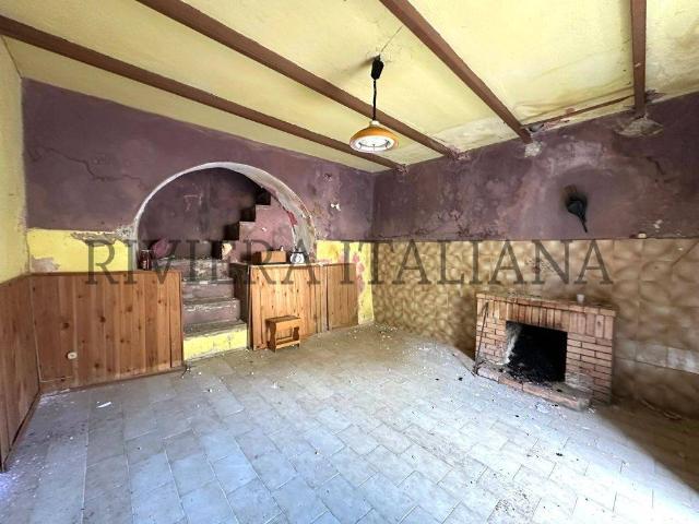 Palazzo / Stabile in vendita a Orsomarso CS