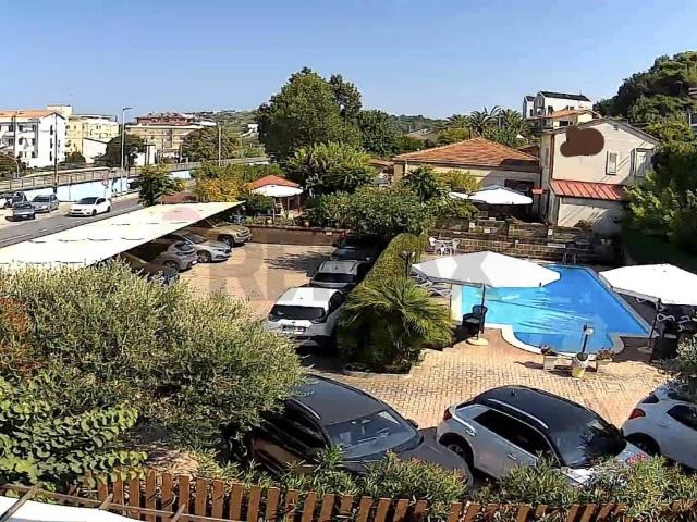Palazzo / Stabile in vendita a Ortona CH