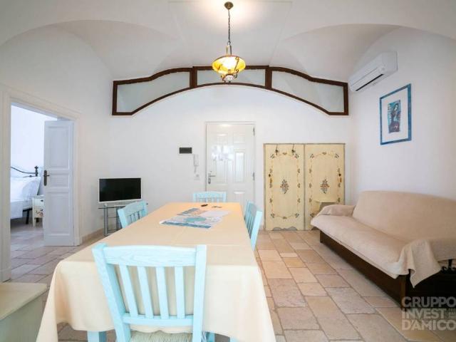 Palazzo / Stabile in vendita a Ostuni BR