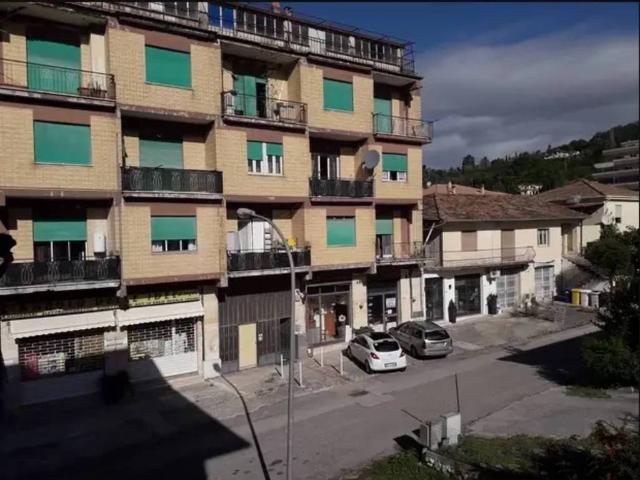 Palazzo / Stabile in vendita a Atina FR