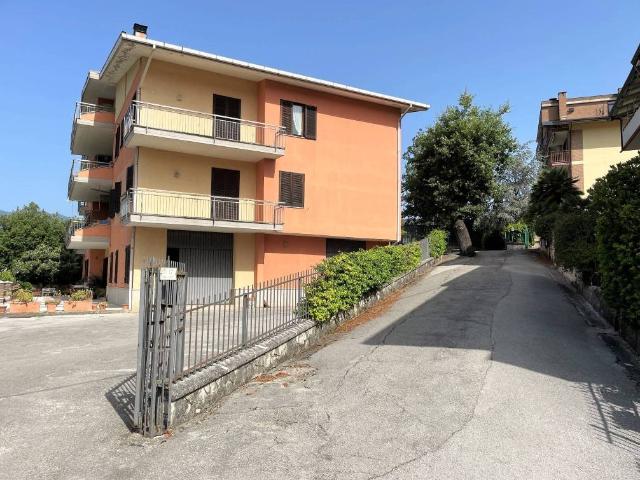 Palazzo / Stabile in vendita a Atripalda AV