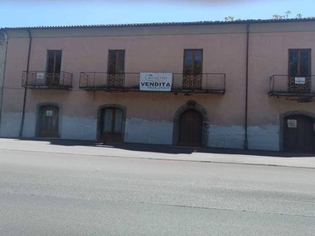 Palazzo / Stabile in vendita a Avellino AV