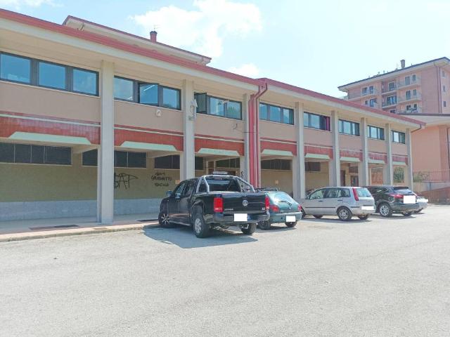 Palazzo / Stabile in vendita a Avellino AV