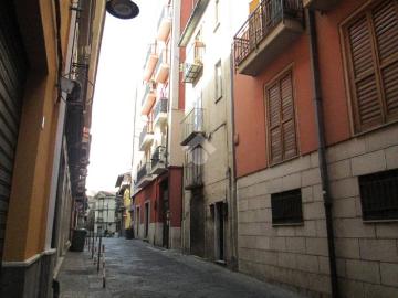Palazzo / Stabile in vendita a Avellino AV