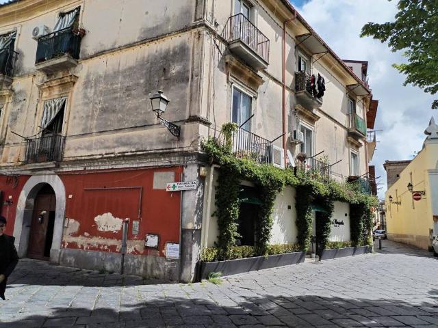 Palazzo / Stabile in vendita a Aversa CE