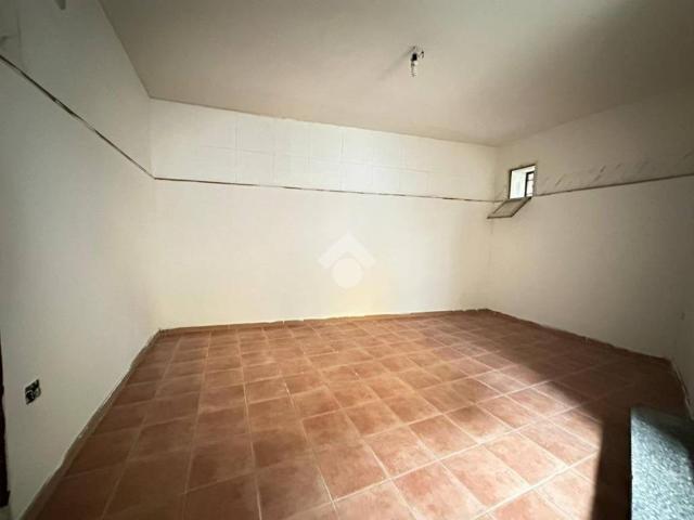 Palazzo / Stabile in vendita a Acerra NA