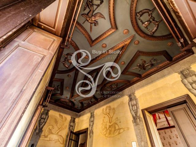 Palazzo / Stabile in vendita a Acireale CT