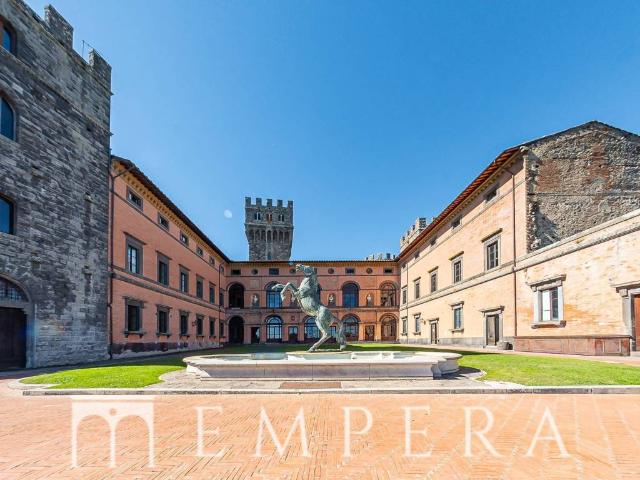 Palazzo / Stabile in vendita a Acquapendente VT