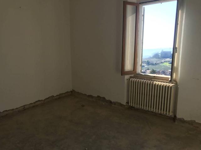 Palazzo / Stabile in vendita a Acquaviva Picena AP
