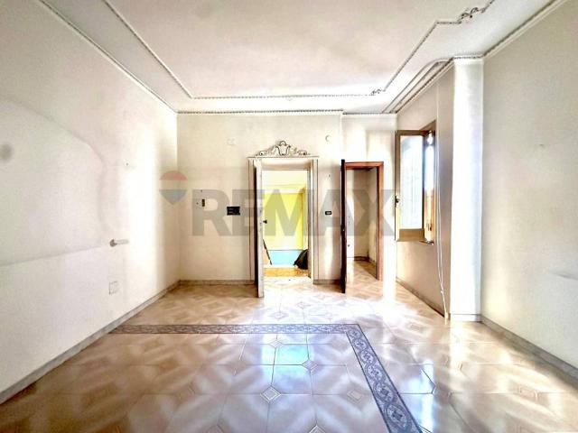 Palazzo / Stabile in vendita a Afragola NA