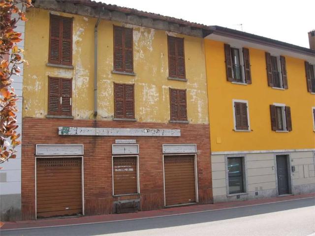 Palazzo / Stabile in vendita a Albavilla CO