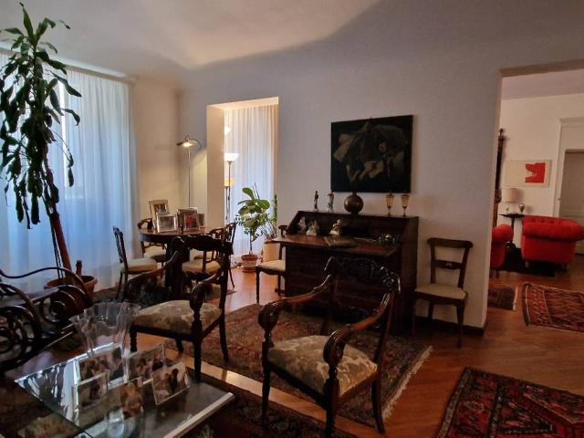 Palazzo / Stabile in vendita a Alessandria AL
