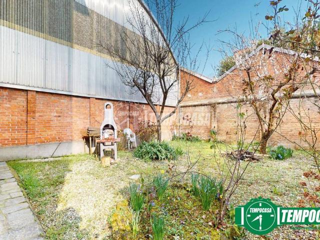 Palazzo / Stabile in vendita a Alessandria AL