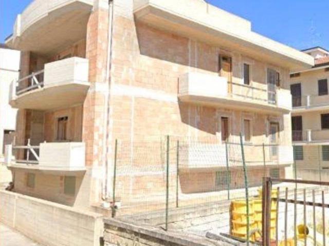 Palazzo / Stabile in vendita a Altamura BA