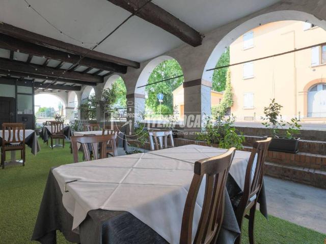 Palazzo / Stabile in vendita a Anzola dell'Emilia BO