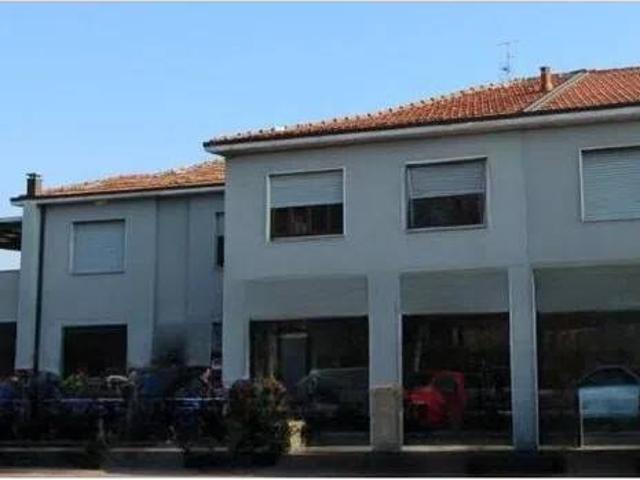 Palazzo / Stabile in vendita a Arcore MB