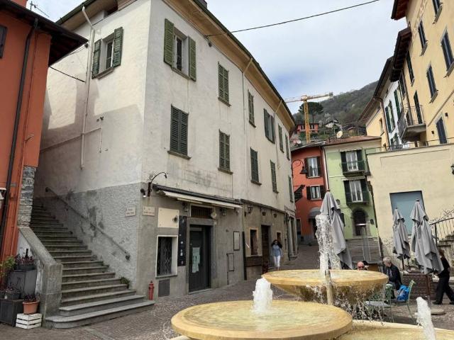 Palazzo / Stabile in vendita a Argegno CO