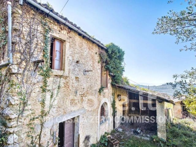Casa indipendente in vendita a Arpino FR