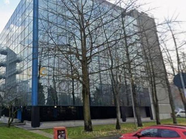 Palazzo / Stabile in vendita a Assago MI