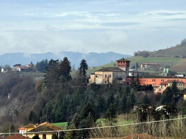 Palazzo / Stabile in vendita a Asti AT