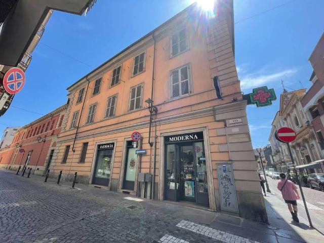 Palazzo / Stabile in vendita a Asti AT
