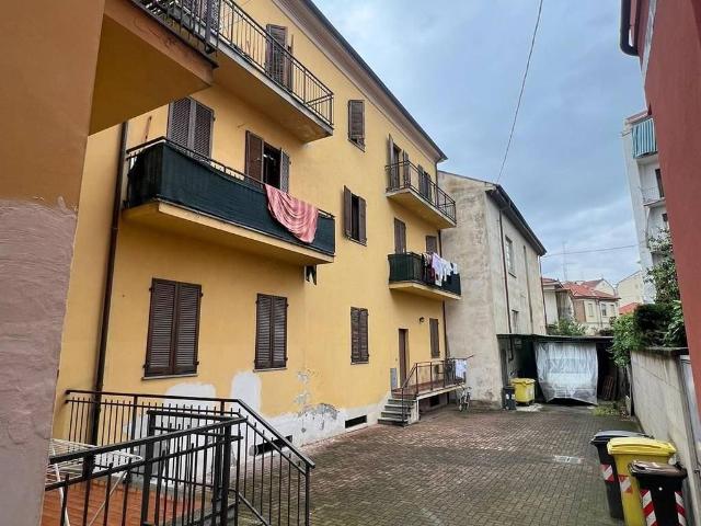 Palazzo / Stabile in vendita a Asti AT