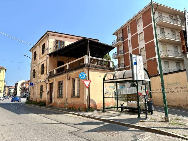 Palazzo / Stabile in vendita a Asti AT