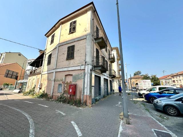Palazzo / Stabile in vendita a Asti AT