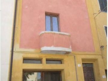 Palazzo / Stabile in vendita a Bucine AR