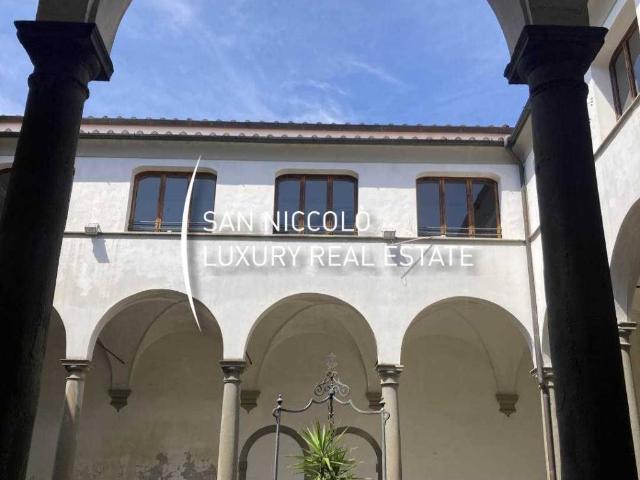 Palazzo / Stabile in vendita a Buggiano PT