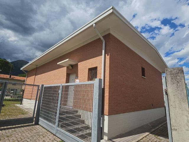 Palazzo / Stabile in vendita a Budoia PN