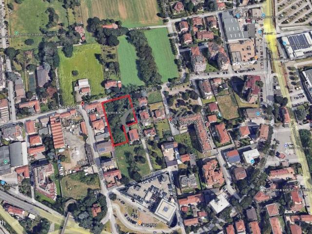Palazzo / Stabile in vendita a Busto Arsizio VA