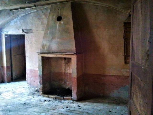Palazzo / Stabile in vendita a Bagnasco CN