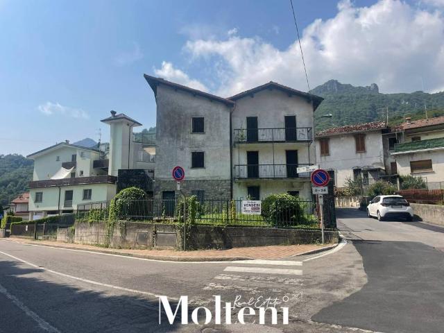Palazzo / Stabile in vendita a Ballabio LC
