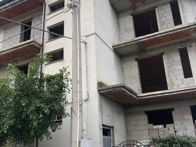 Palazzo / Stabile in vendita a Barcellona Pozzo di Gotto ME