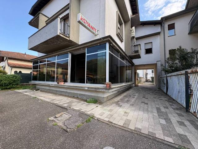Palazzo / Stabile in vendita a Barga LU