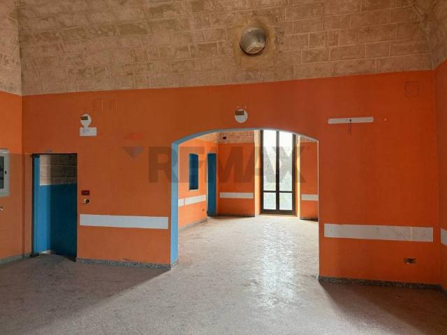 Palazzo / Stabile in vendita a Bari BA