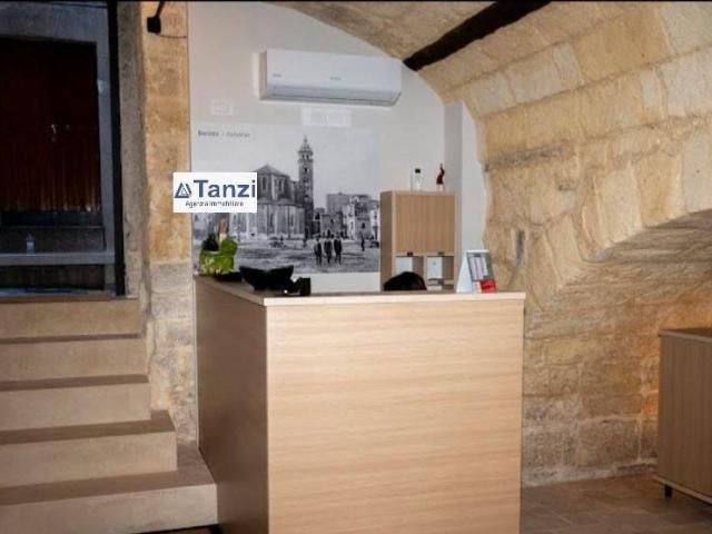 Palazzo / Stabile in vendita a Barletta BT