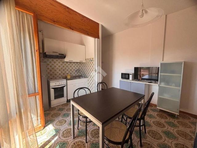 Palazzo / Stabile in vendita a Bellaria Igea Marina RN