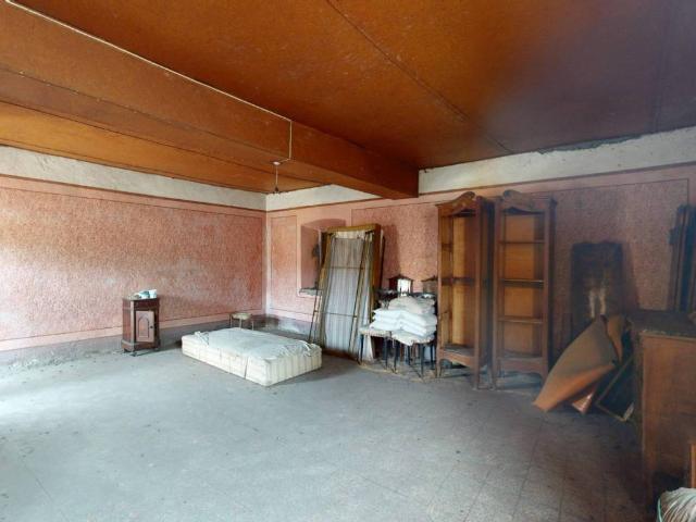 Palazzo / Stabile in vendita a Besana in Brianza MB