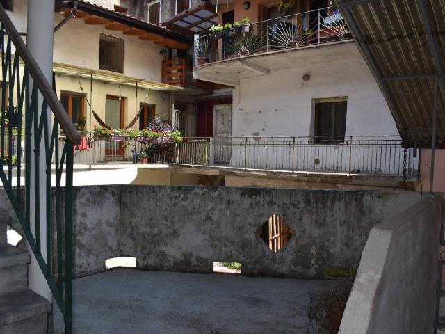 Palazzo / Stabile in vendita a Besenello TN