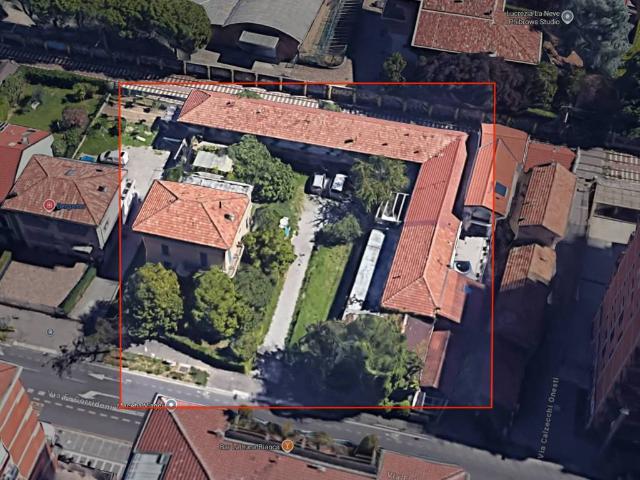 Palazzo / Stabile in vendita a Bergamo BG