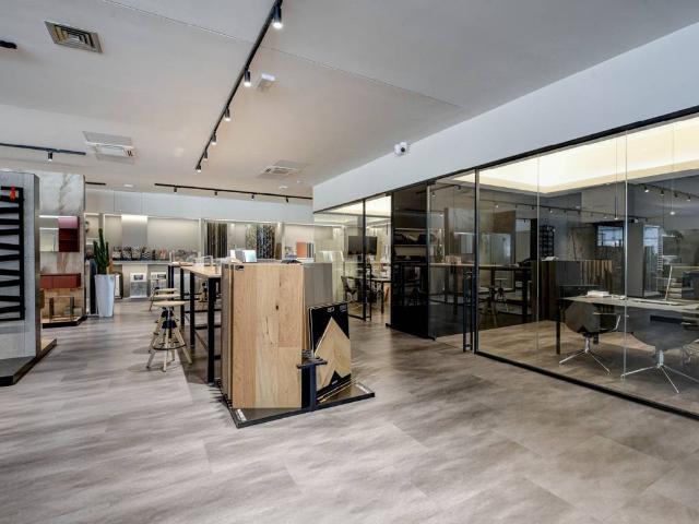 Palazzo / Stabile in vendita a Bergamo BG